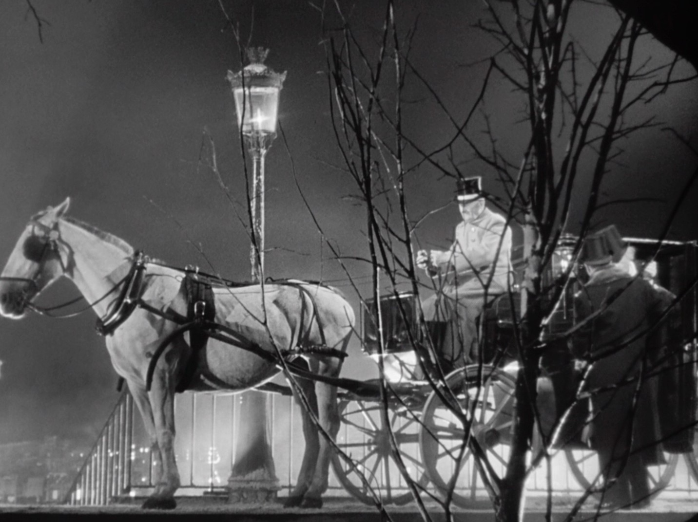 Le Plaisir (1952) —  shot,  lighting