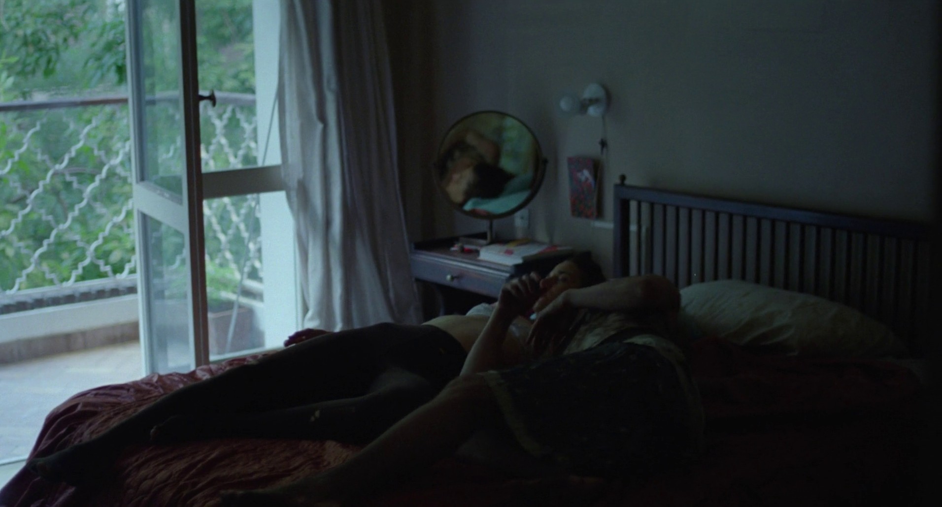 Suficiente (2020) —  shot,  lighting