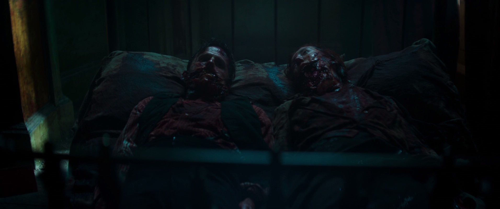 The Limehouse Golem (2016) —  shot,  lighting