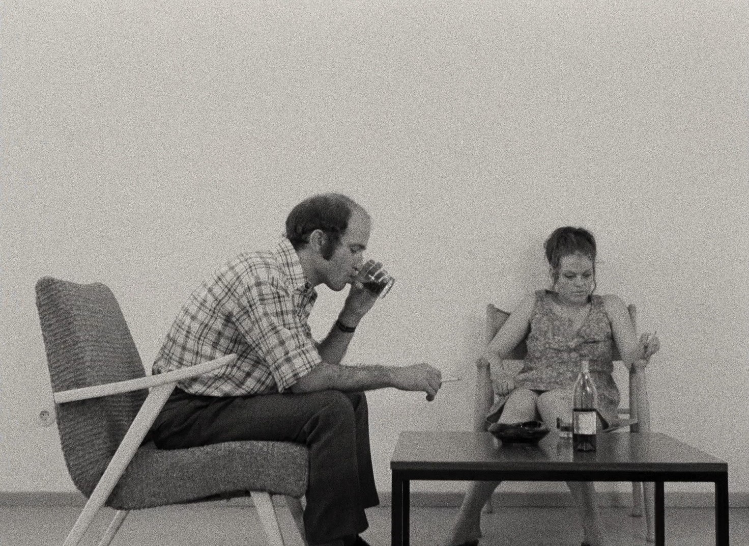 Katzelmacher (1969) —  shot,  lighting