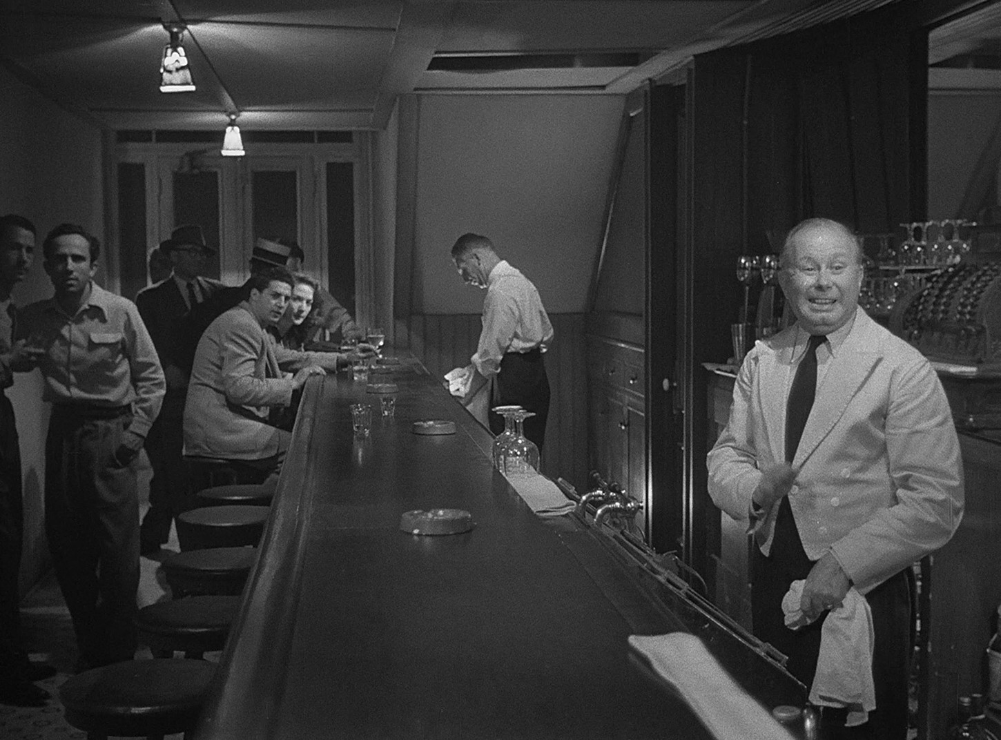 Criss Cross (1949) —  shot,  lighting