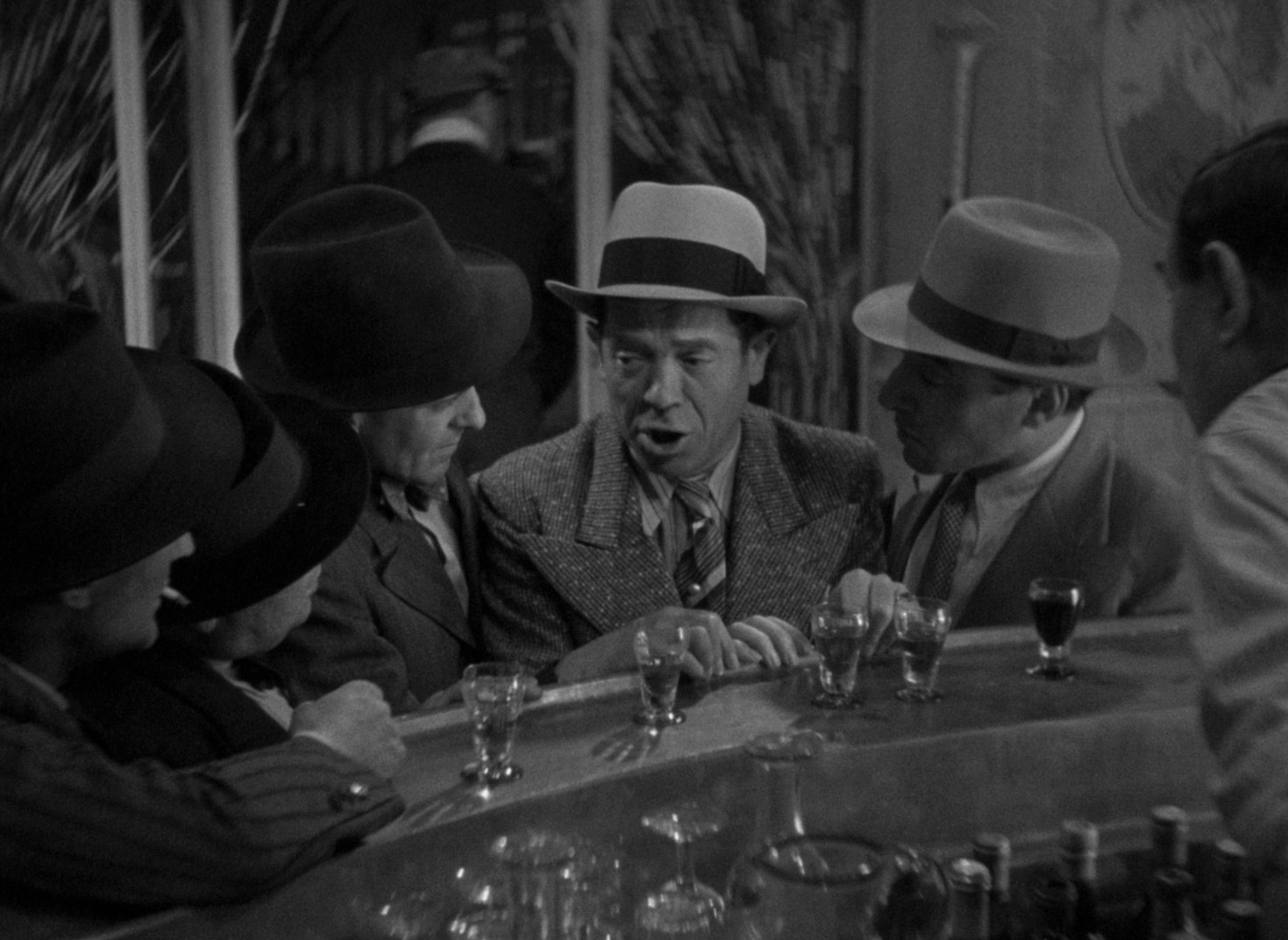 Justin de Marseille (1935) —  shot,  lighting