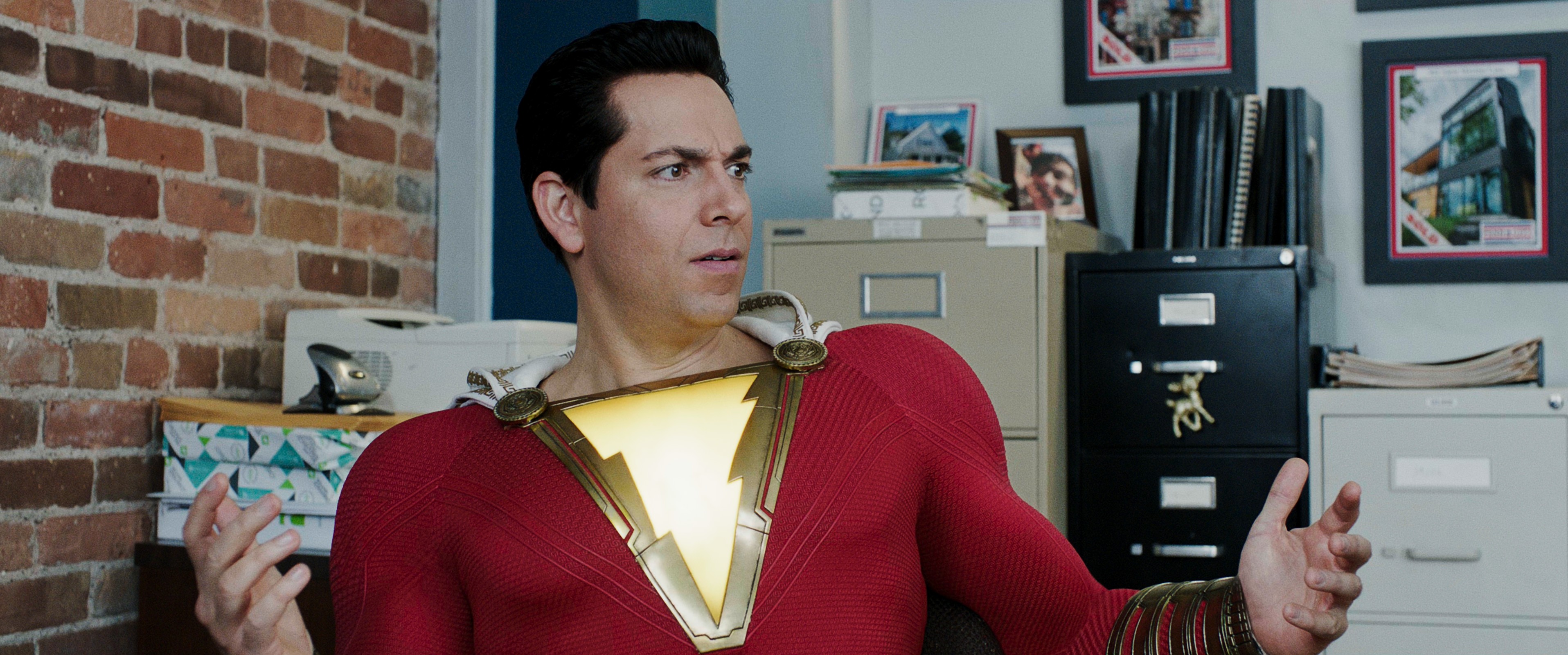 Shazam! (2019) —  shot,  lighting