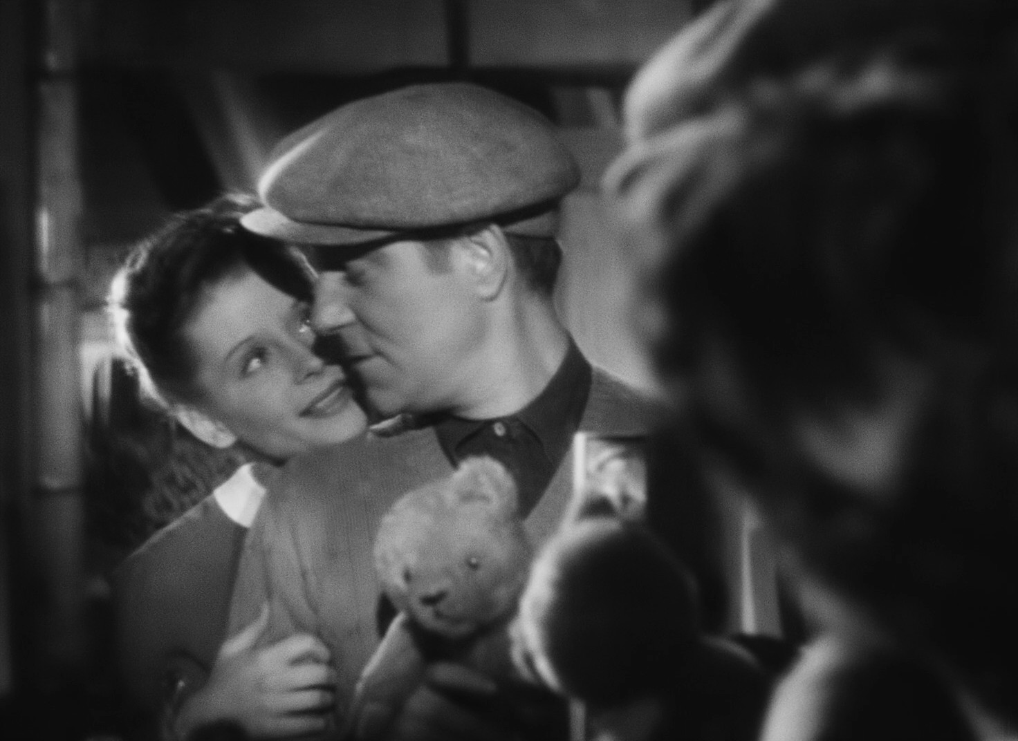 Daybreak (1939) —  shot,  lighting