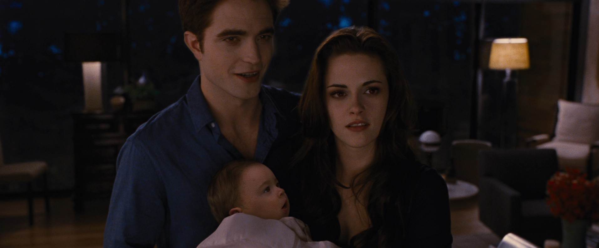 The Twilight Saga: Breaking Dawn - Part 2 (2012) —  shot,  lighting