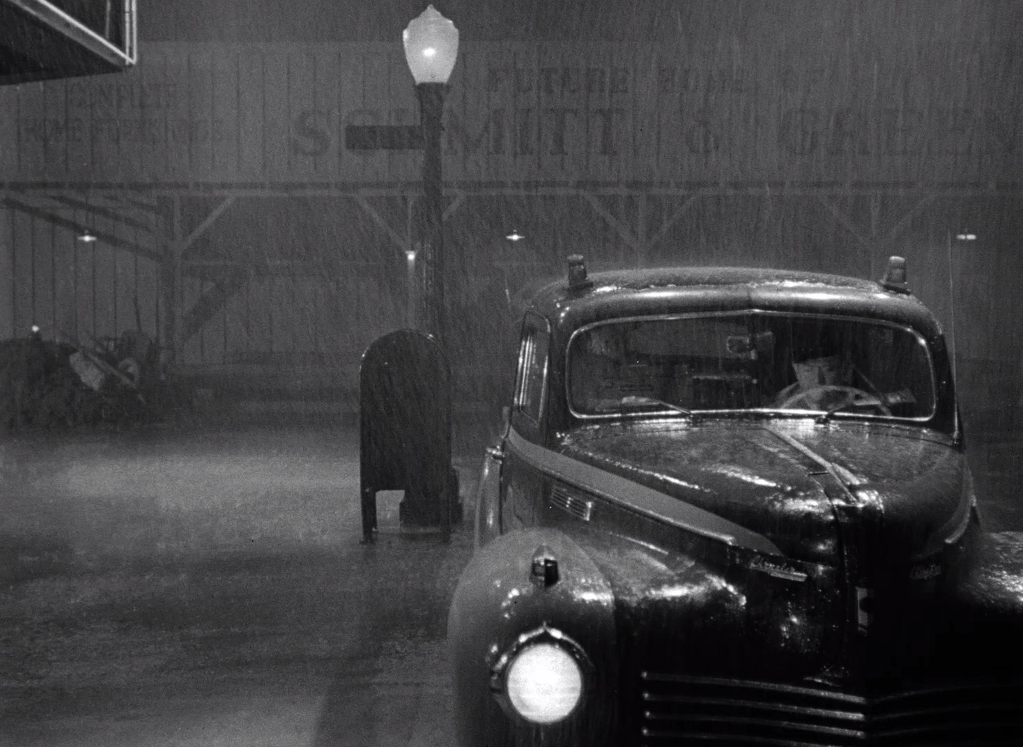Will Tomorrow Ever Come? (1947) —  shot,  lighting
