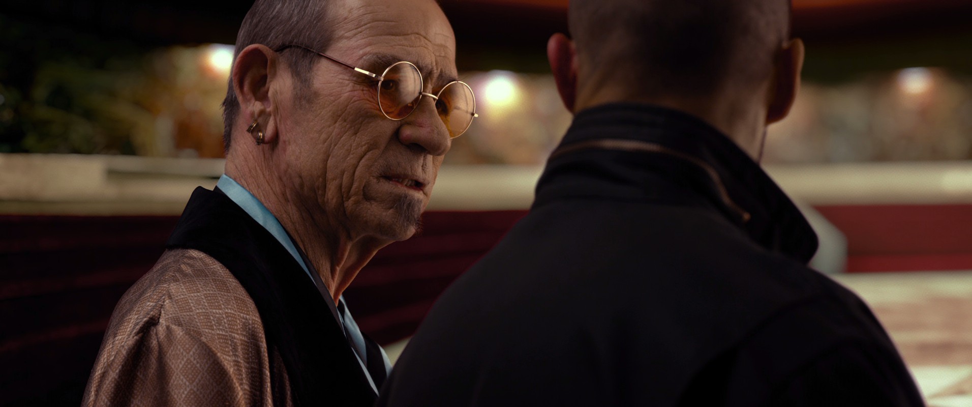 Mechanic: Resurrection (2016) —  shot,  lighting