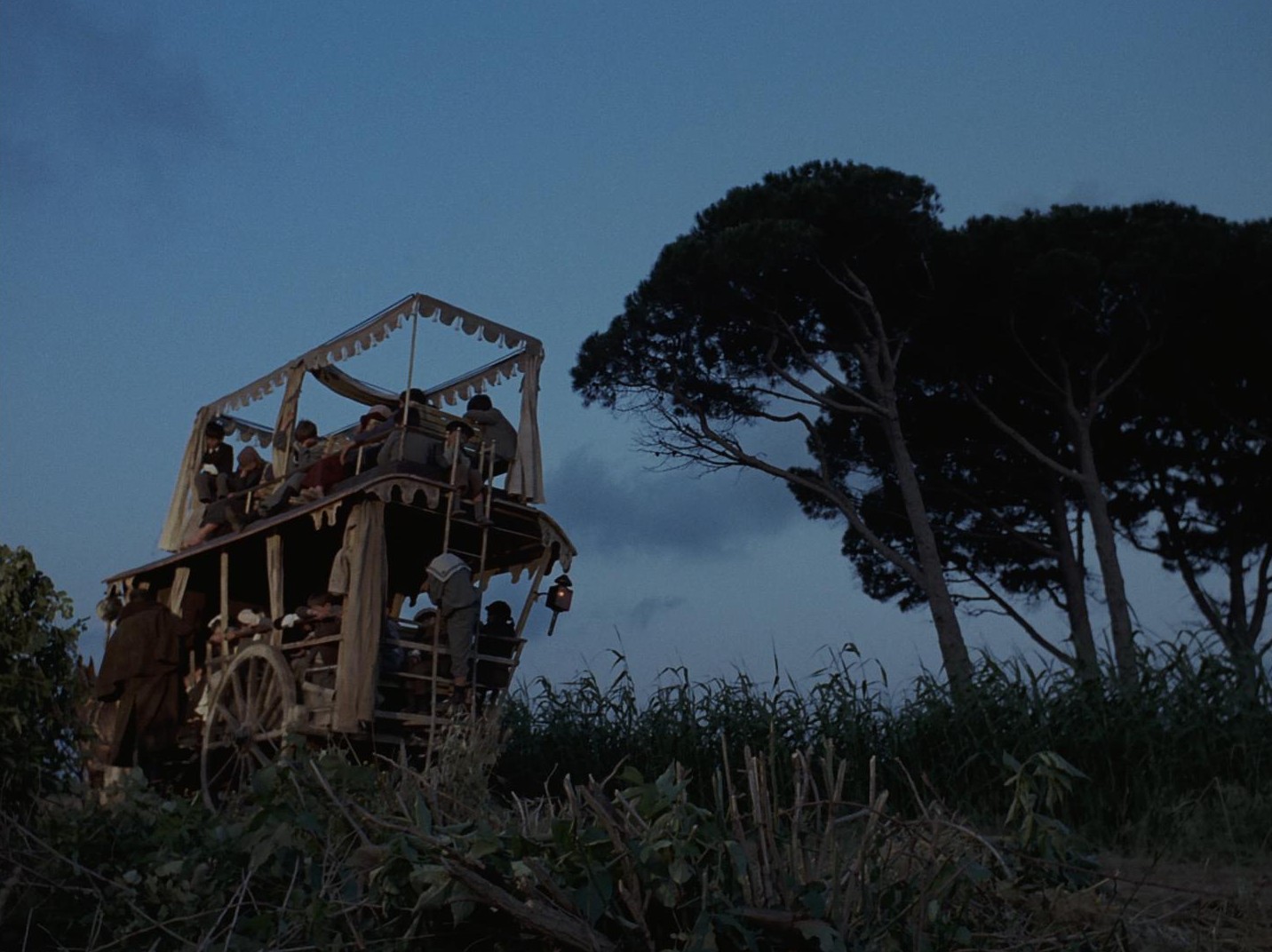 Le avventure di Pinocchio (1972) —  shot,  lighting