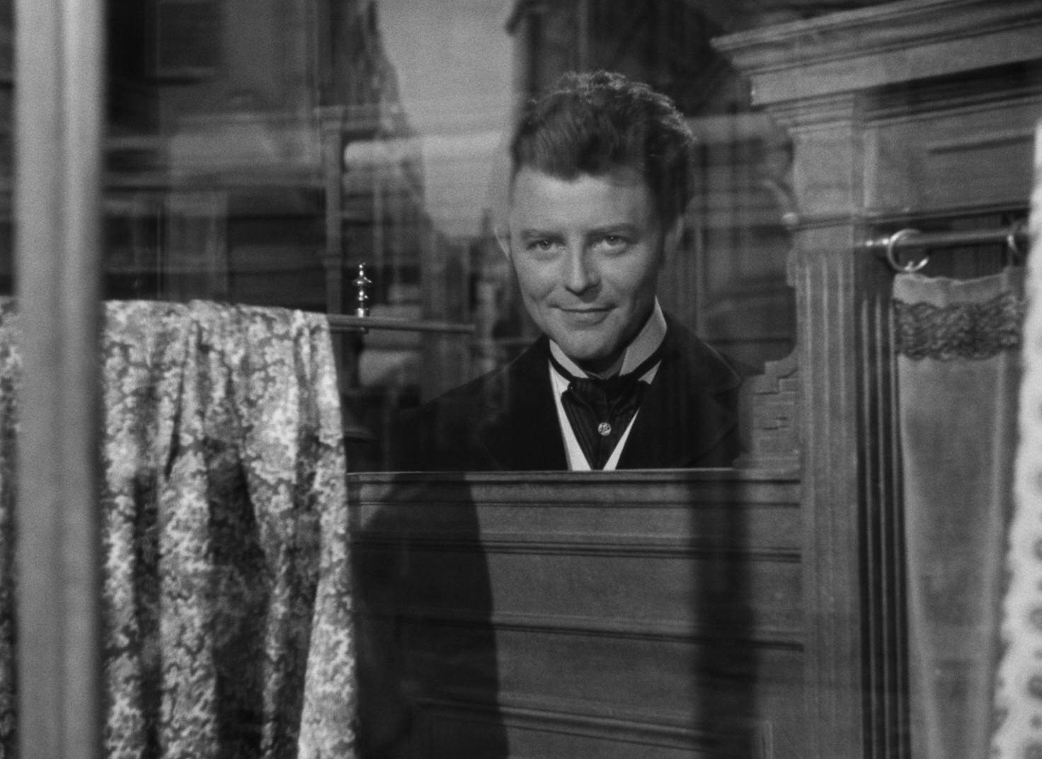 Lovers of Paris (1957) —  shot,  lighting