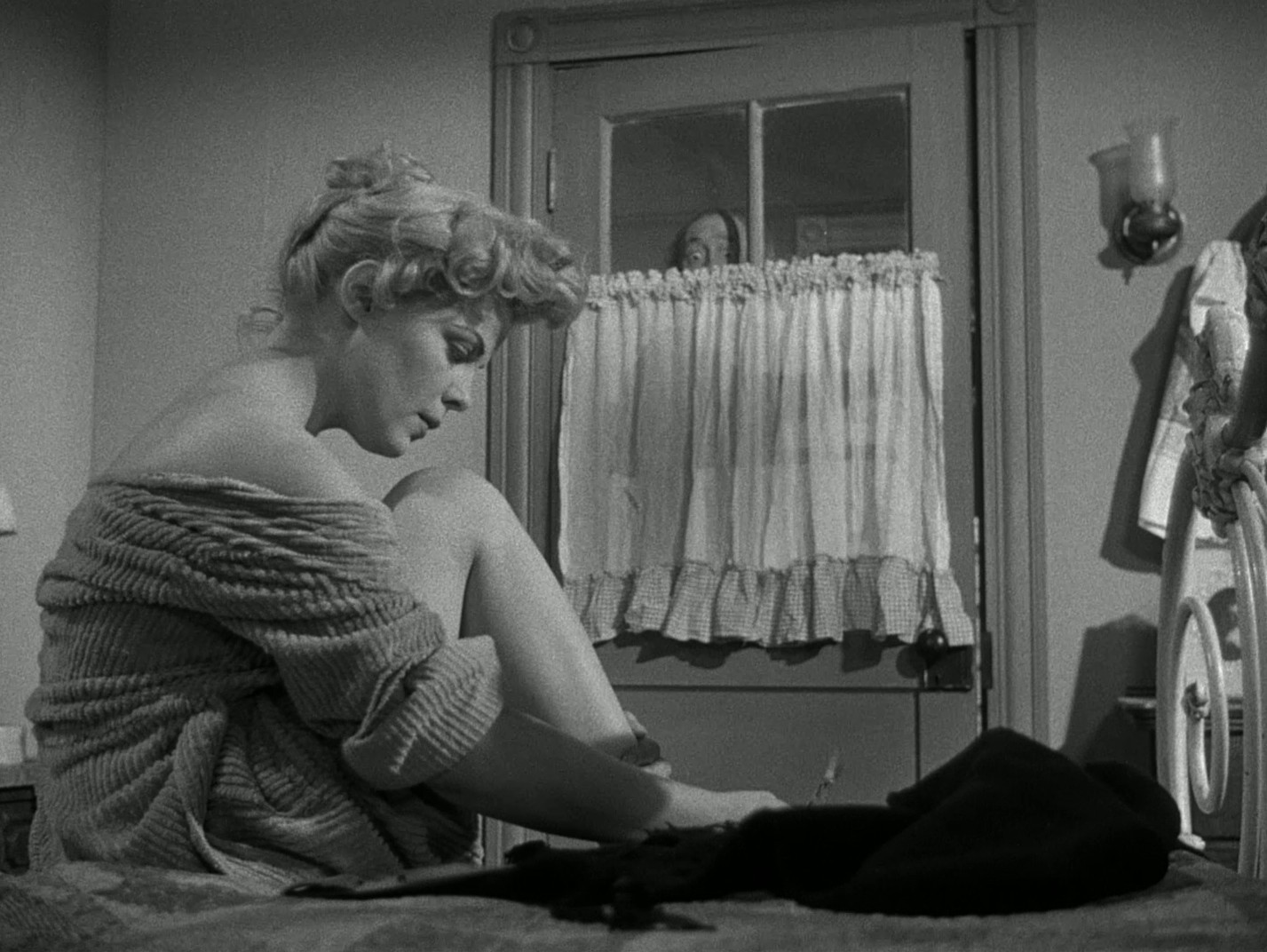Bait (1954) —  shot,  lighting