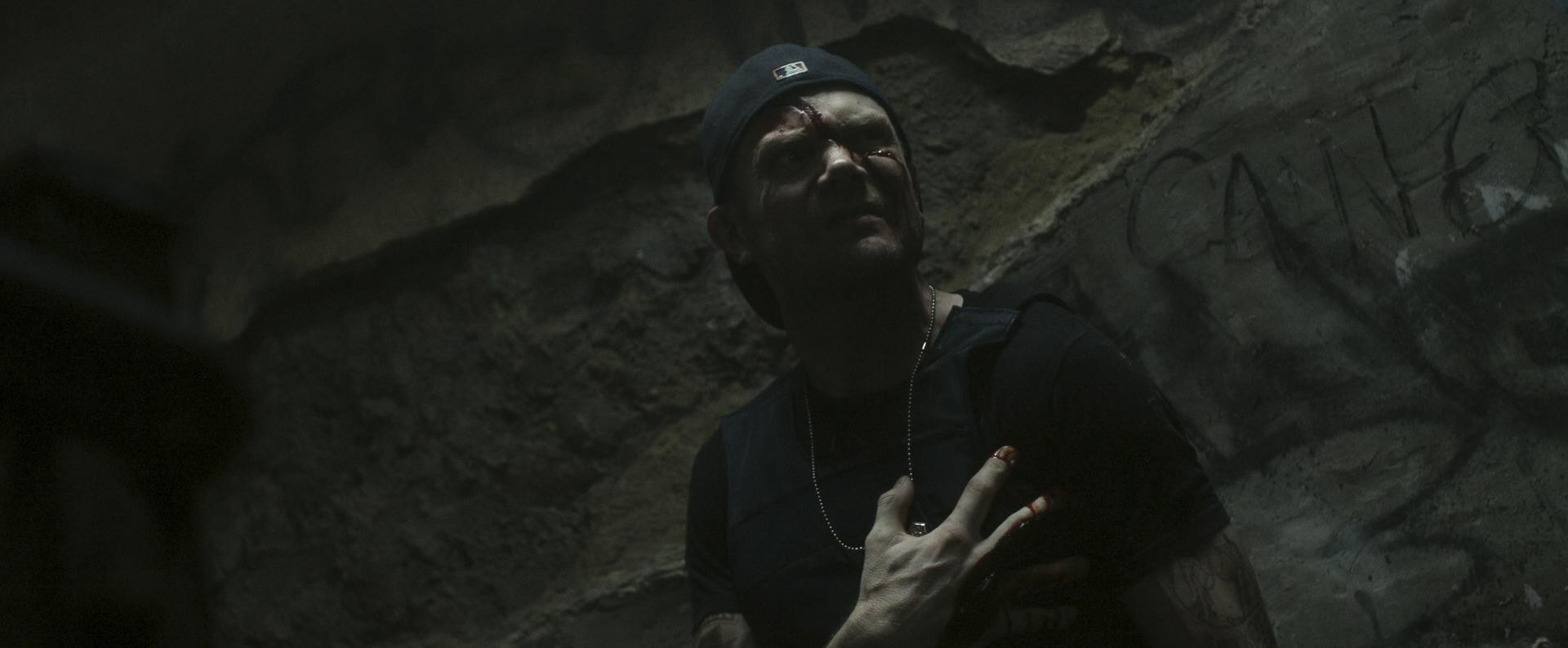 Deliver Us from Evil (2014) —  shot,  lighting