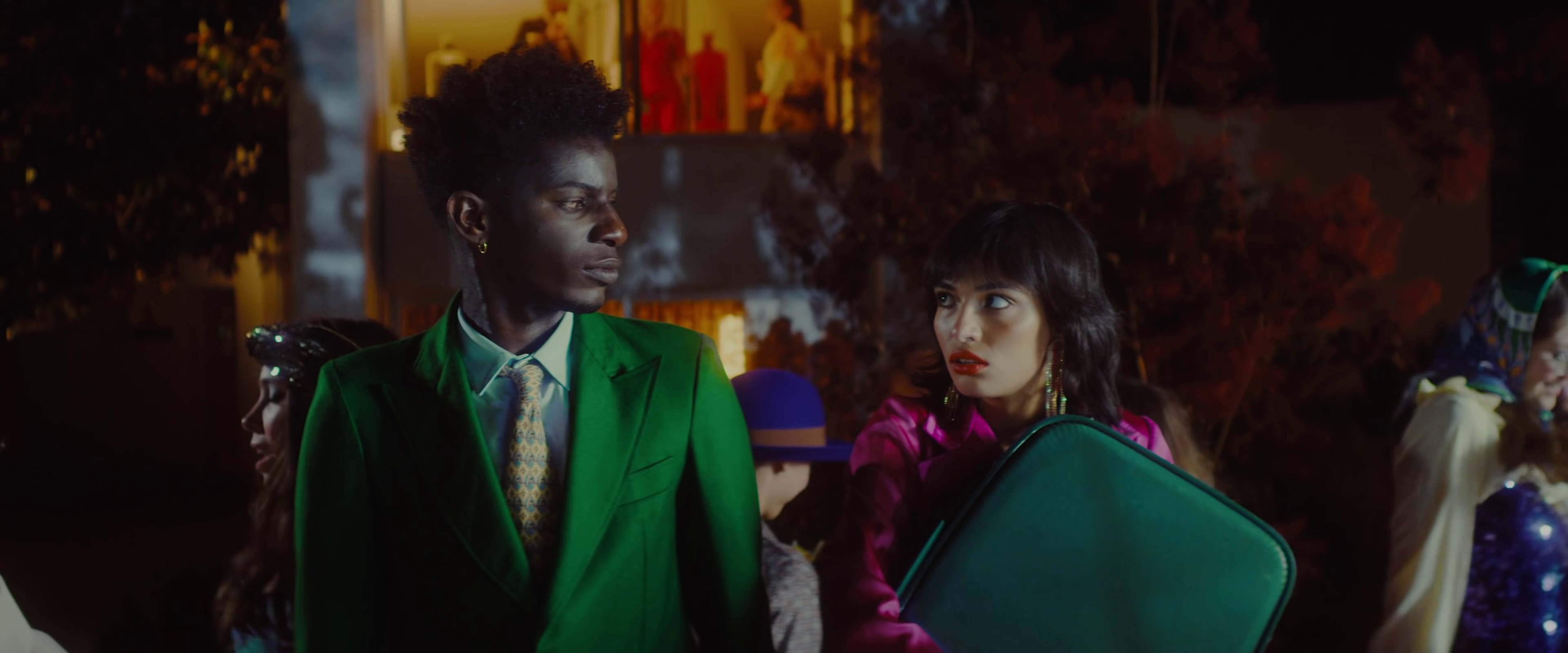 Allo Réseau (2021) —  shot,  lighting