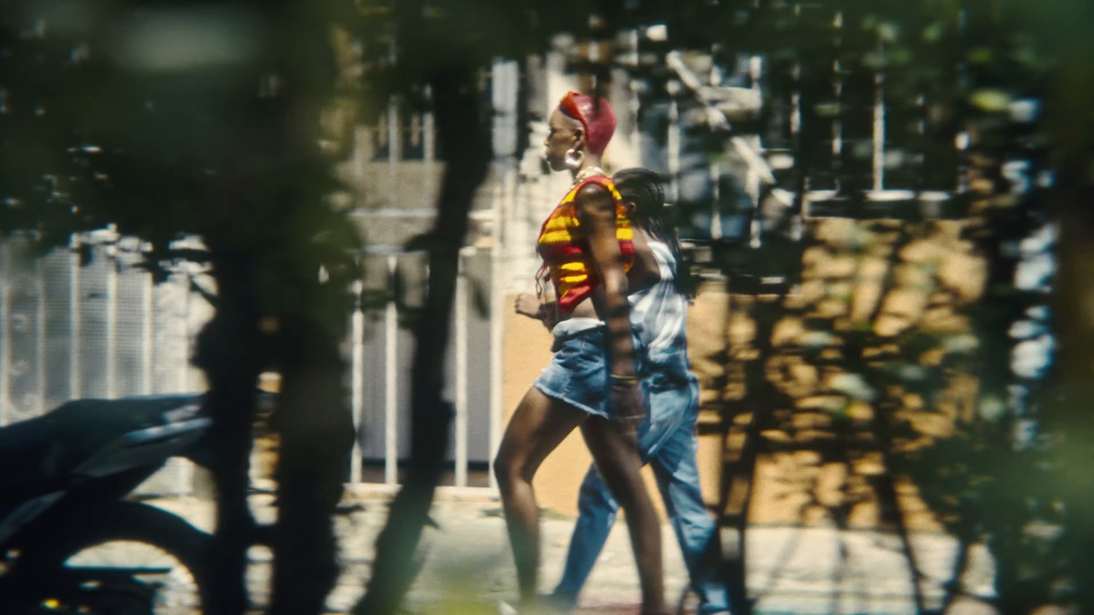 TILIN CHILIN (2024) —  shot,  lighting