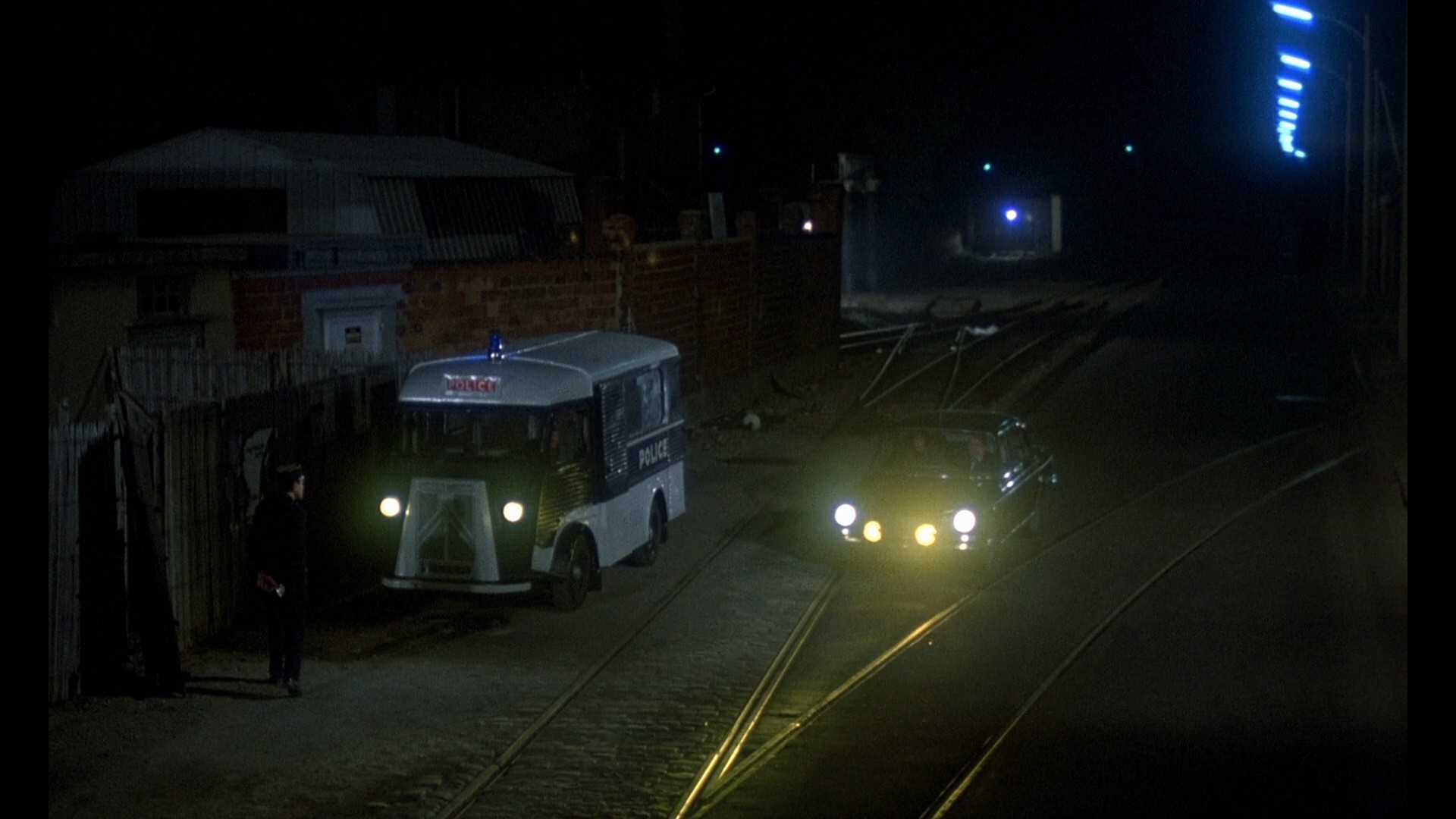 Buffet froid (1979) —  shot,  lighting