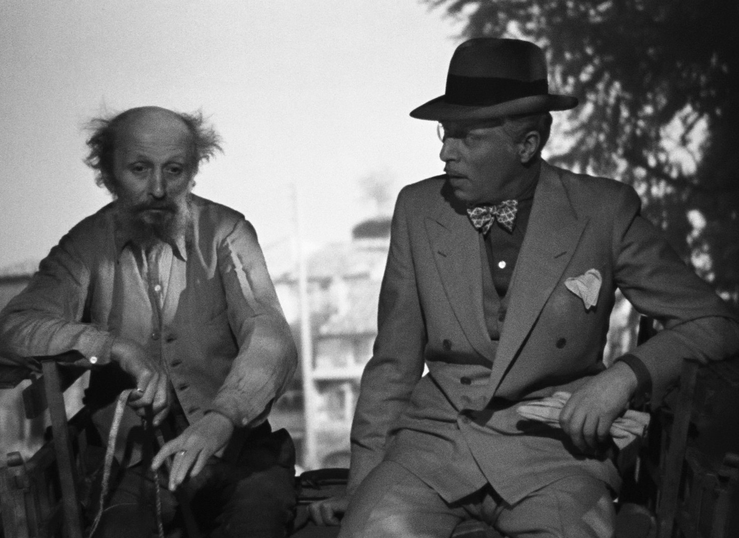 La fin du jour (1939) —  shot,  lighting