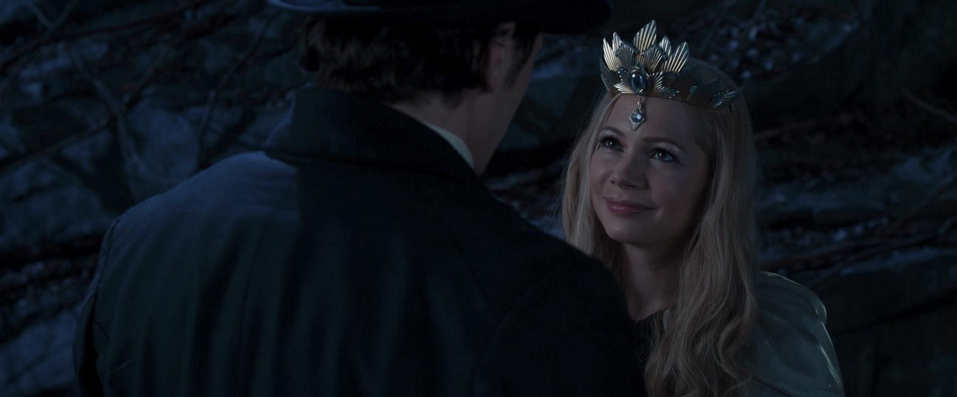 Oz The Great and Powerful (2013) —  shot,  lighting