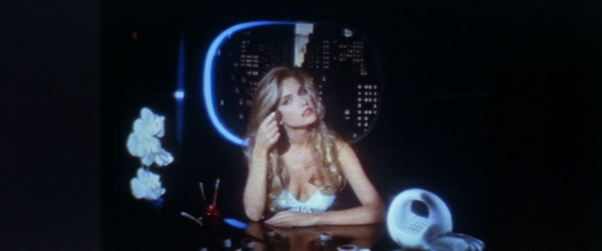 Looker (1981) —  shot,  lighting