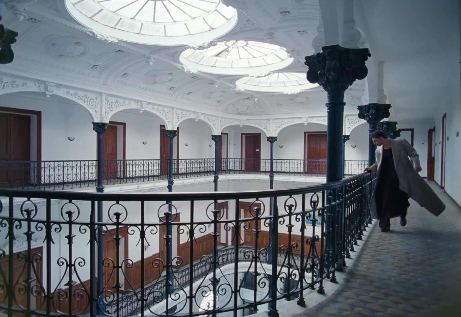 DIVA (2025) —  shot,  lighting