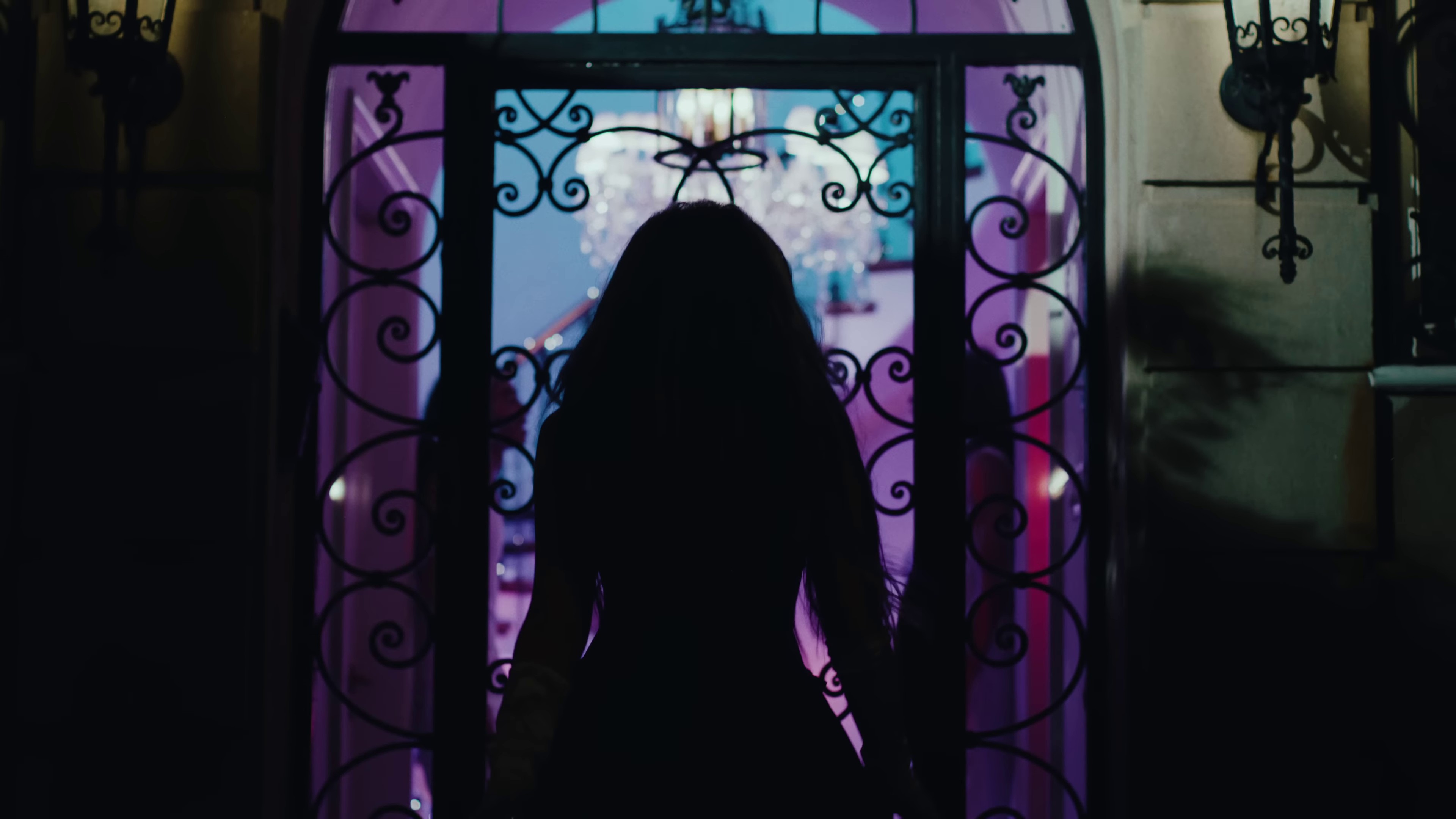 Favourite Toy (2023) —  shot,  lighting