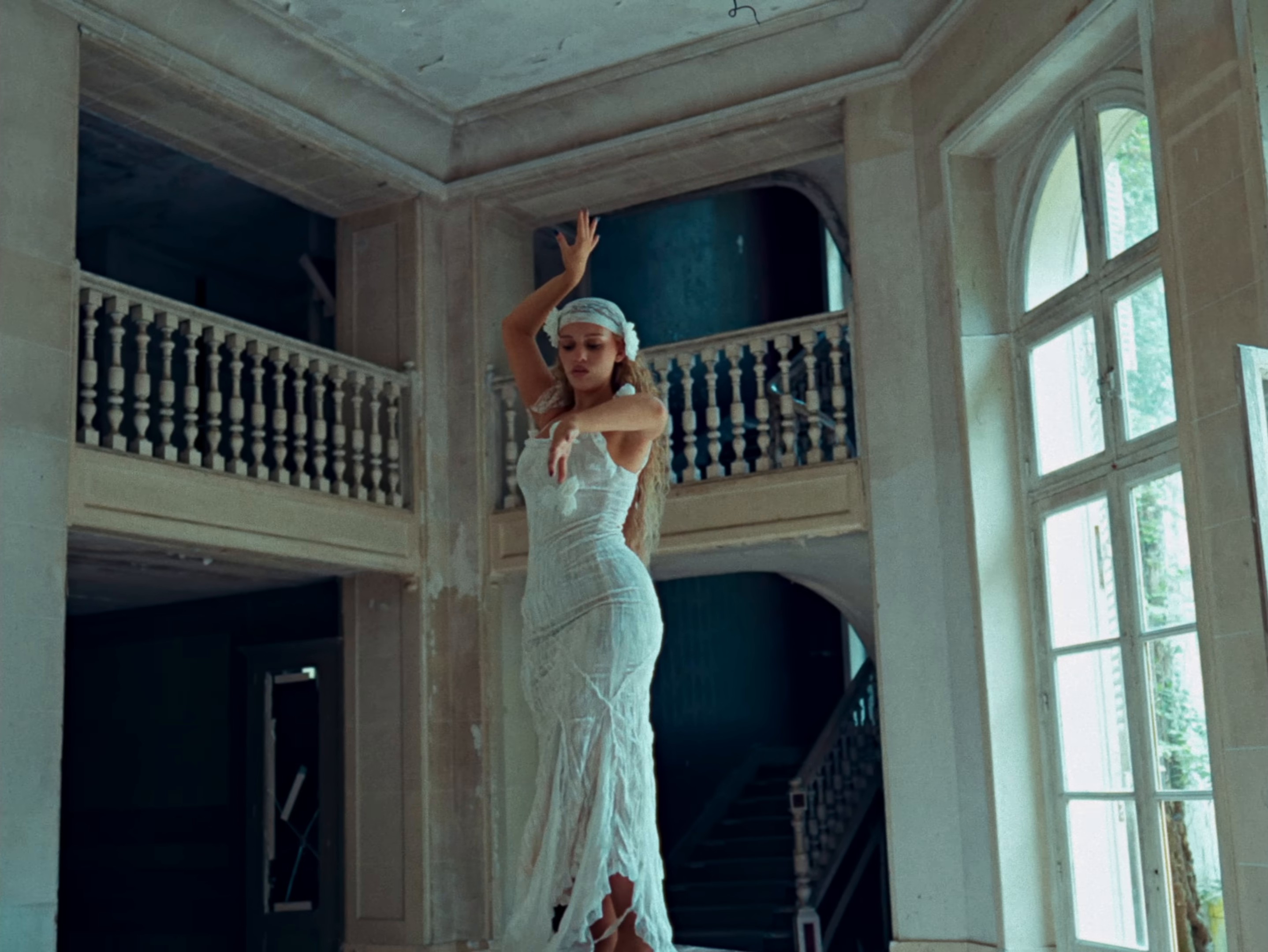 Kon Nafsak (2024) —  shot,  lighting