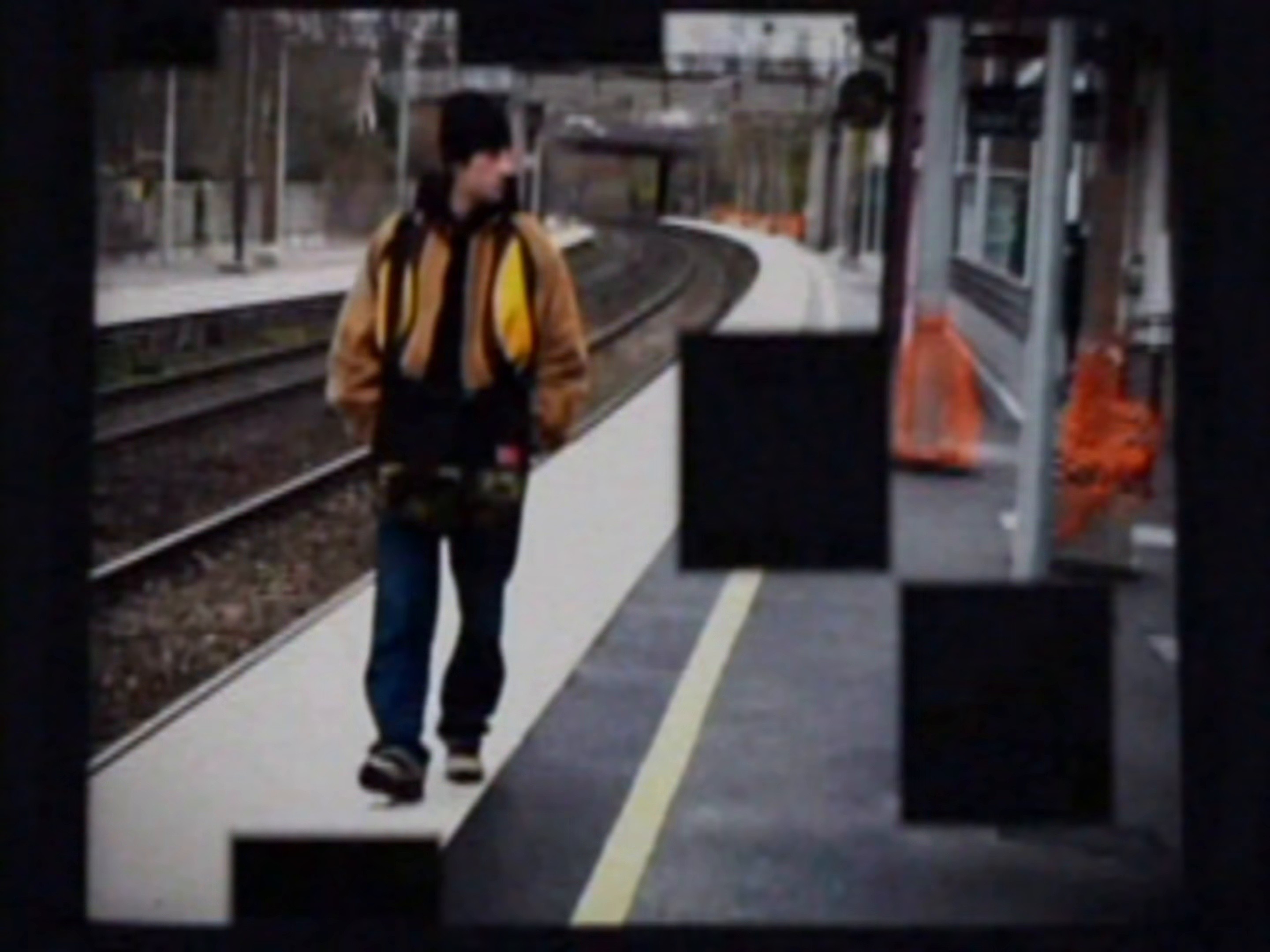 Hustleuse (2025) —  shot,  lighting