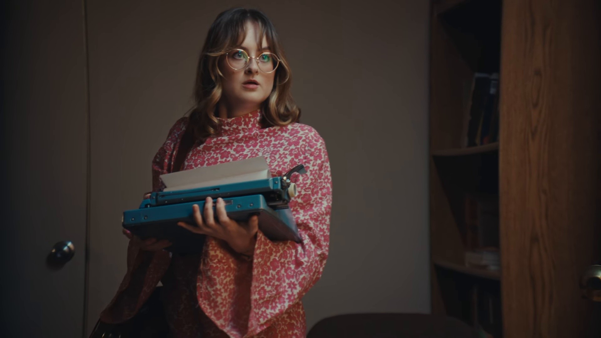 FRIENDS TO LOVERS (2025) —  shot,  lighting