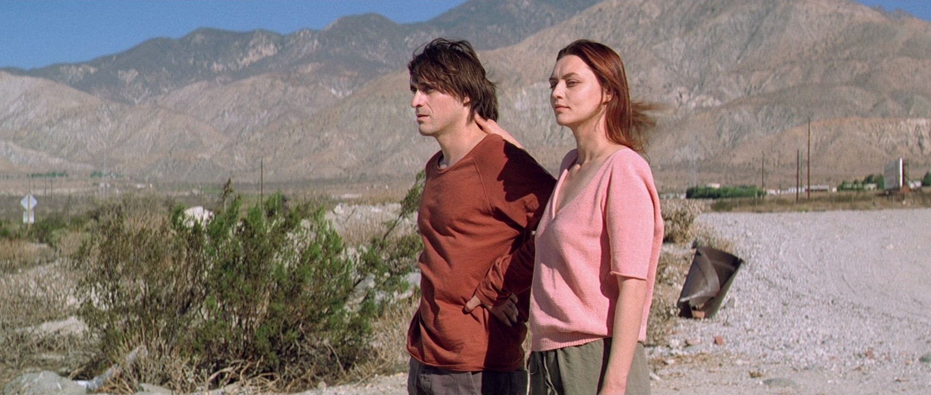 Twentynine Palms (2003) —  shot,  lighting