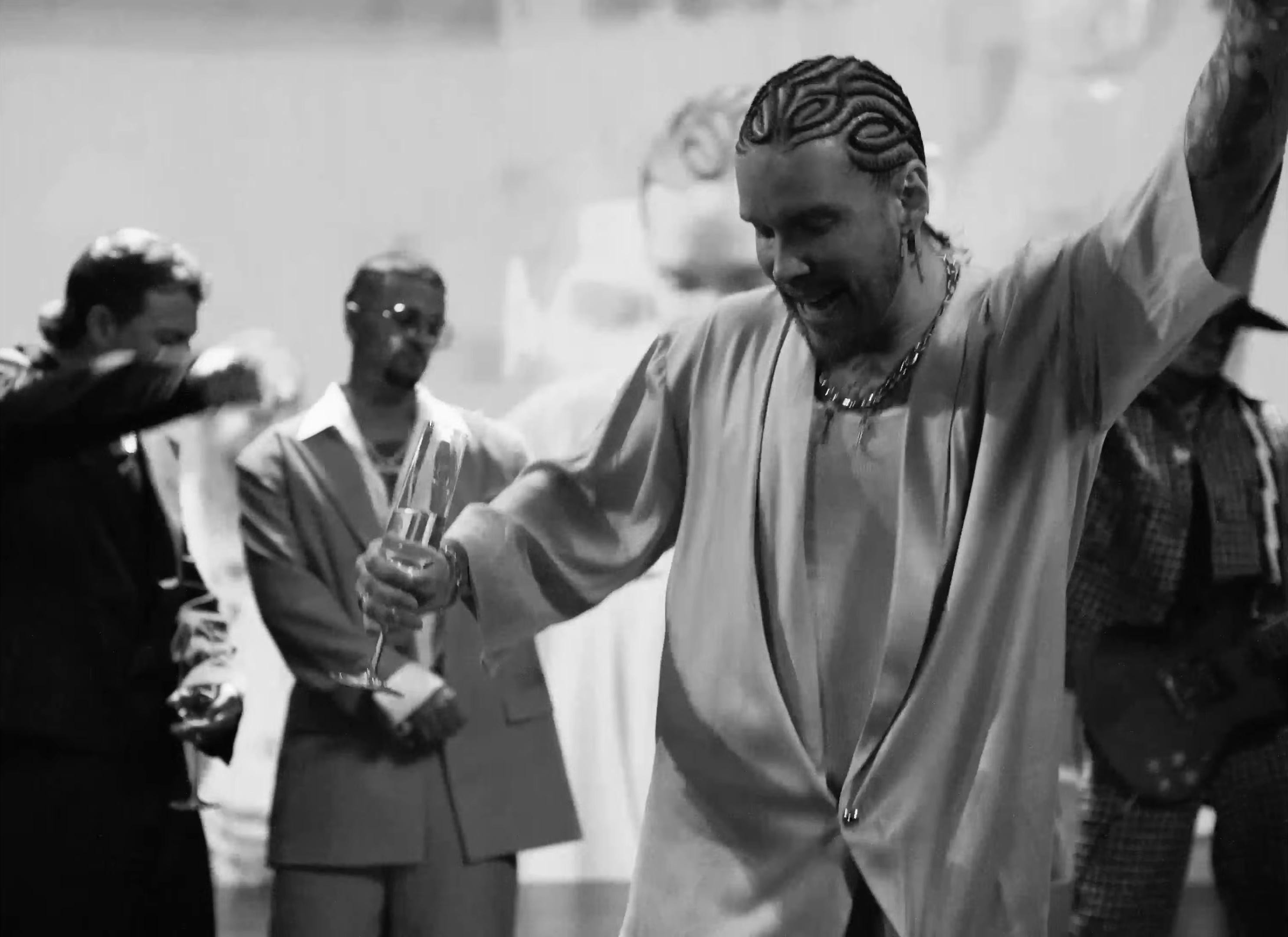 TE INVITO A COMER (2024) —  shot,  lighting