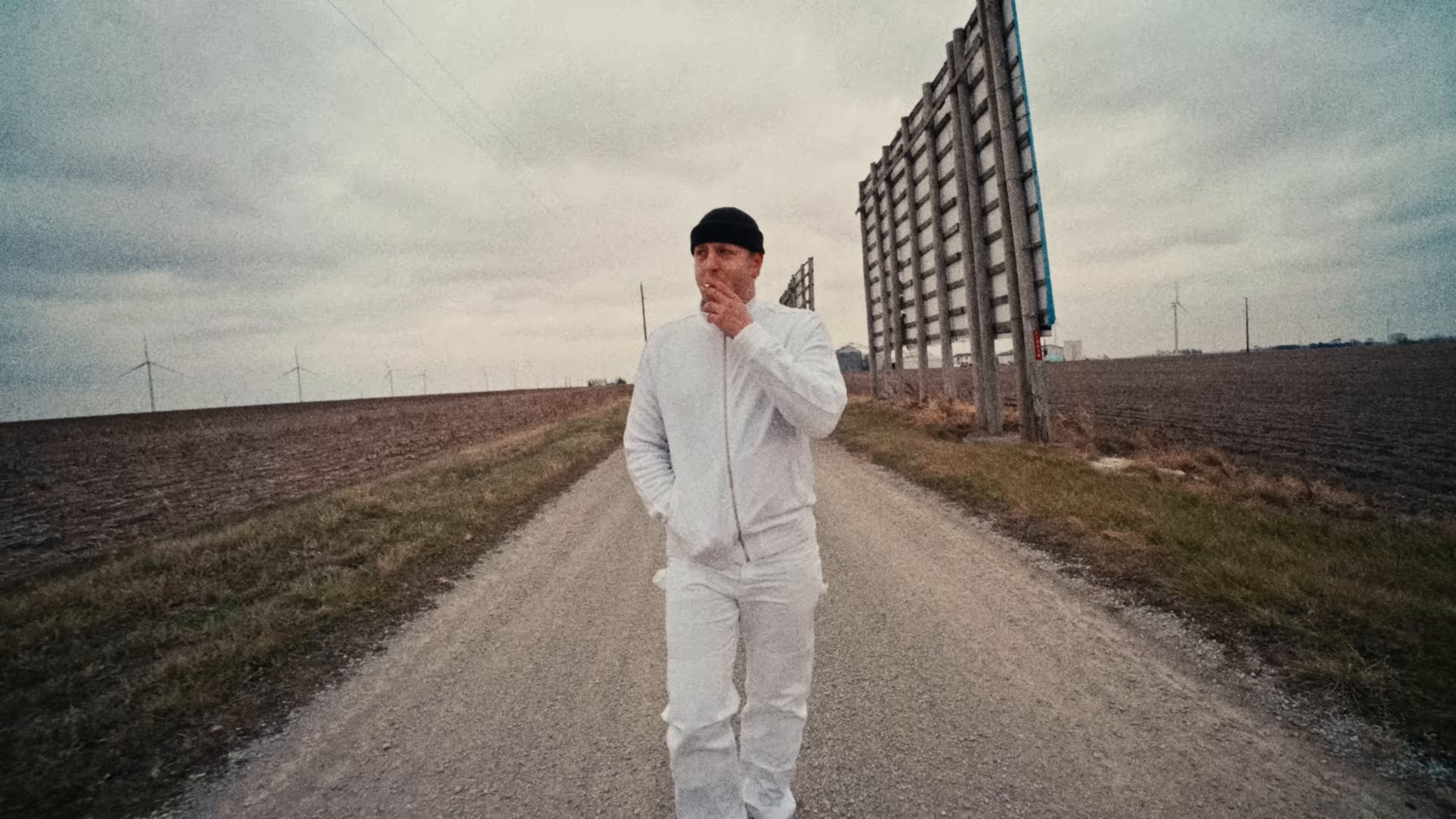 Spades (2025) —  shot,  lighting