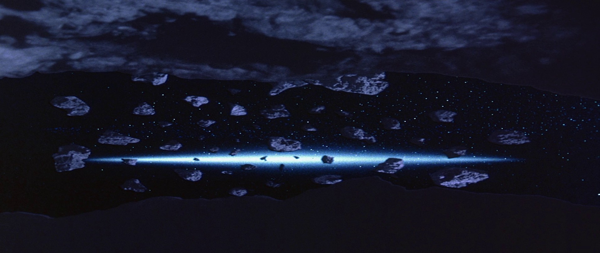 Meteor (1979) —  shot,  lighting