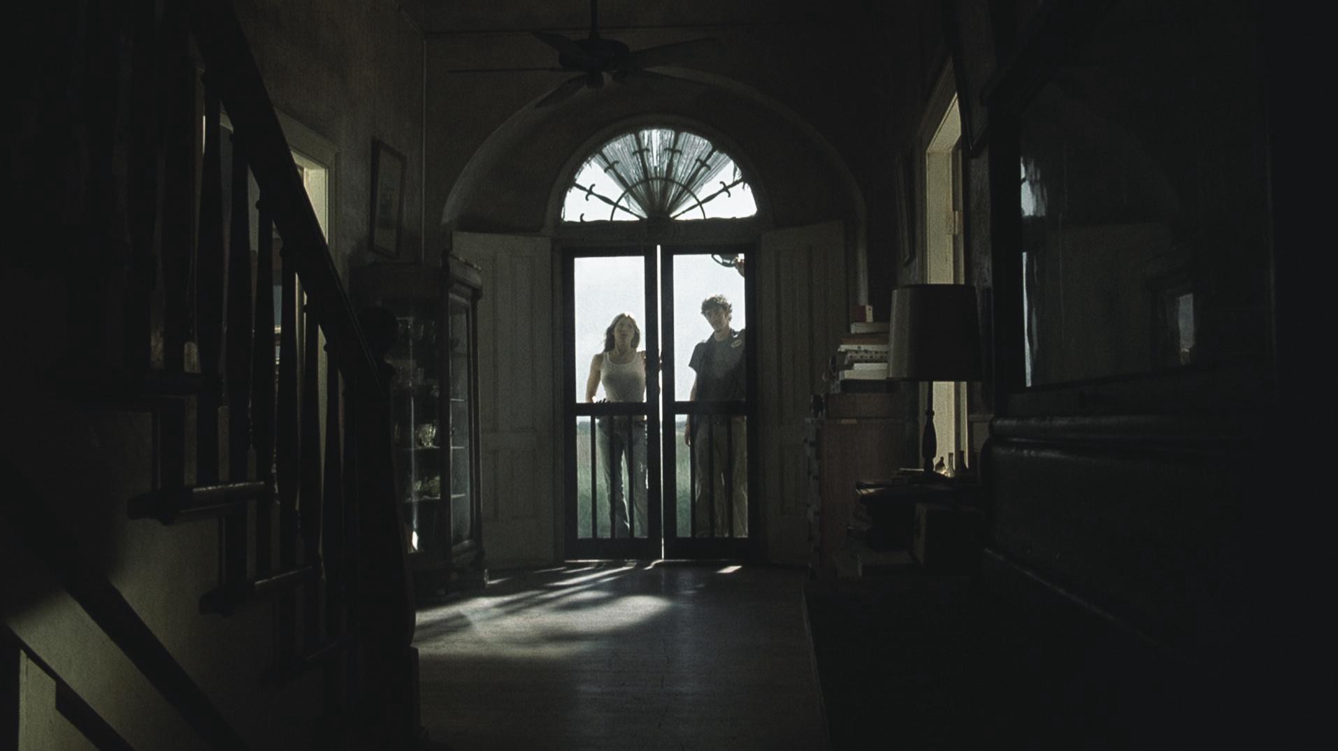 The Texas Chainsaw Massacre (2003) —  shot,  lighting