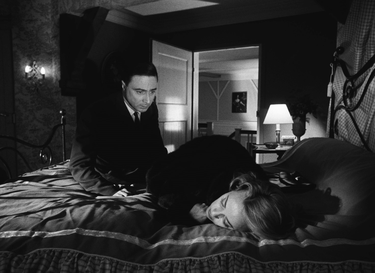 Back to the Wall (1958) —  shot,  lighting