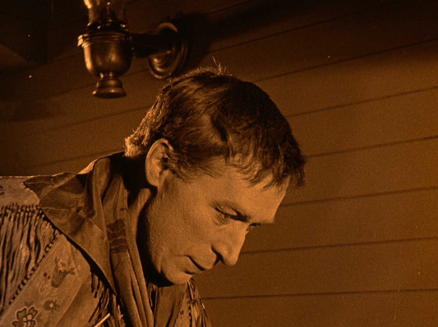 Wagon Tracks (1919) —  shot,  lighting