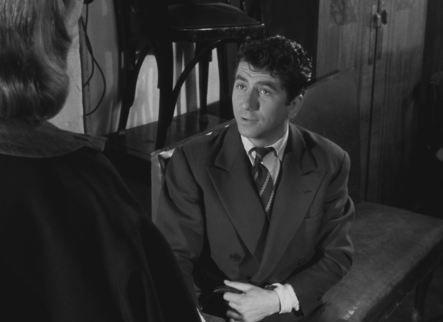 The Moment of Truth (1952) —  shot,  lighting