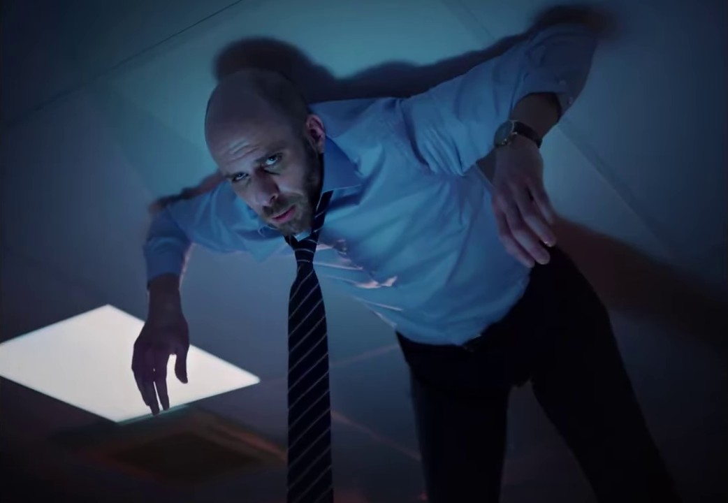 TBWA\Paris pour McDonald's France - "Livraison à Domicile" - Février 2024 (2024) —  shot,  lighting