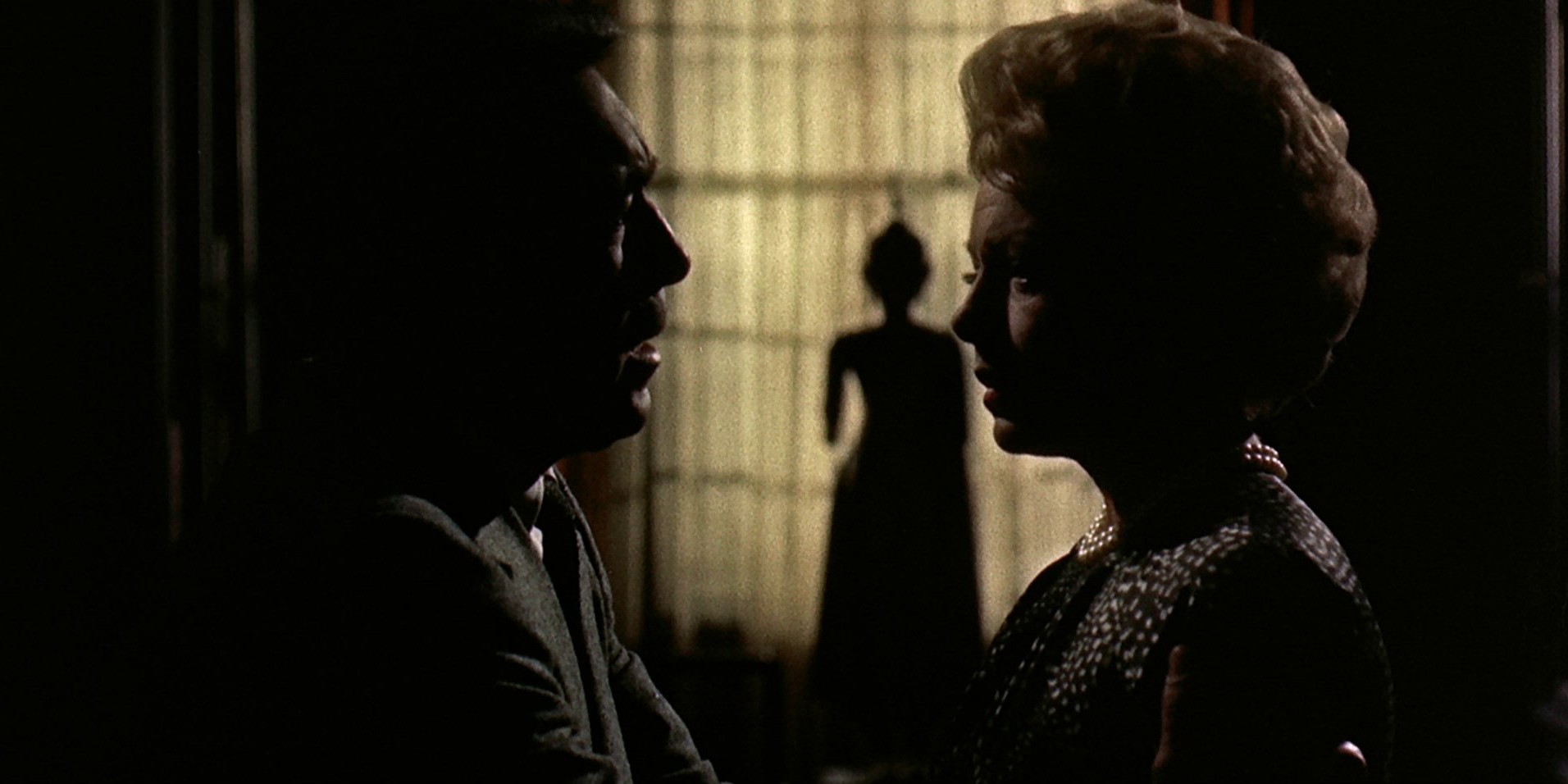 Portrait in Black (1960) —  shot,  lighting