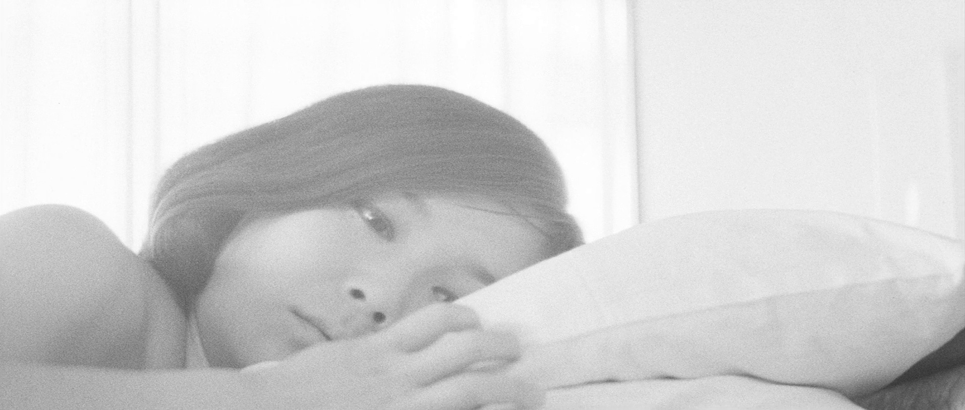 Eros + Massacre (1970) —  shot,  lighting