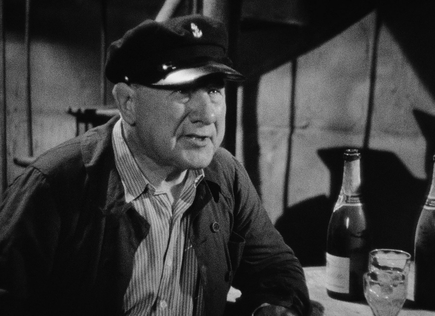 La femme du bout du monde (1938) —  shot,  lighting