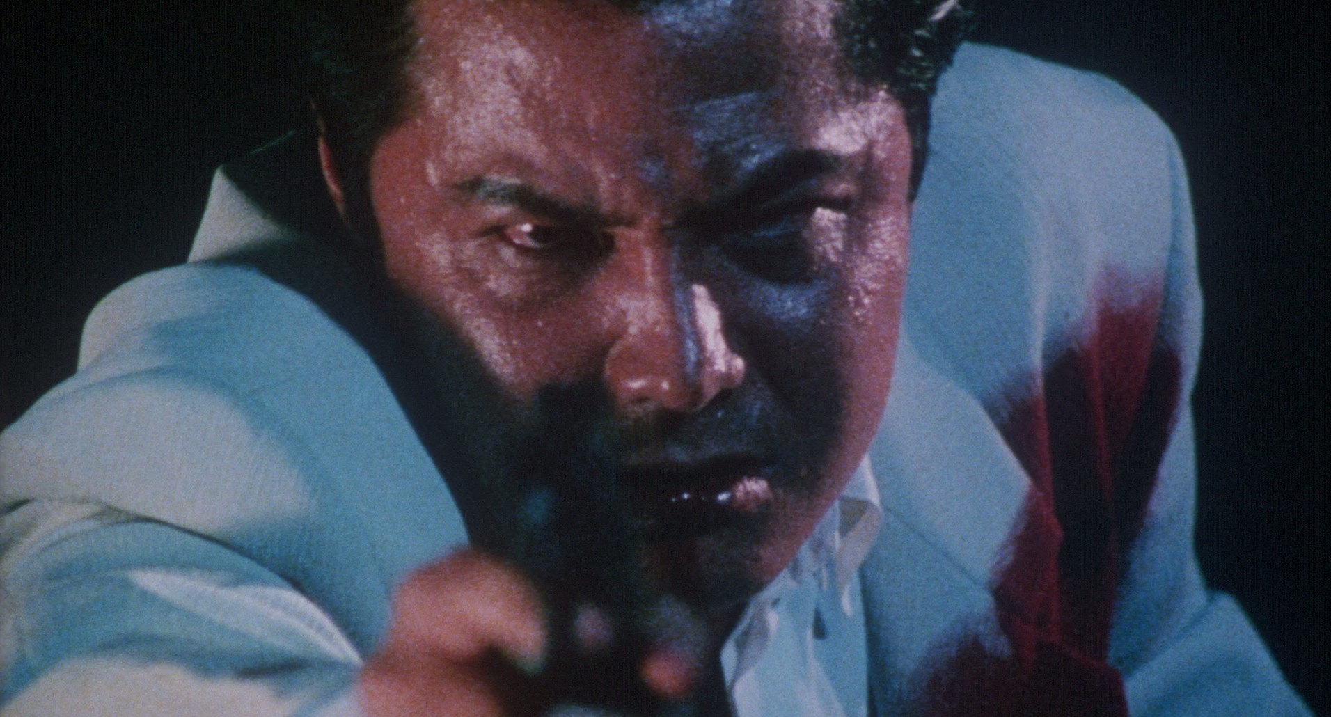 Dead or Alive 2: Birds (2000) —  shot,  lighting