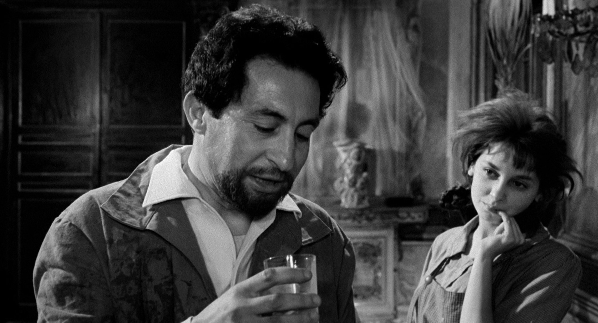 Divorce Italian Style (1961) —  shot,  lighting