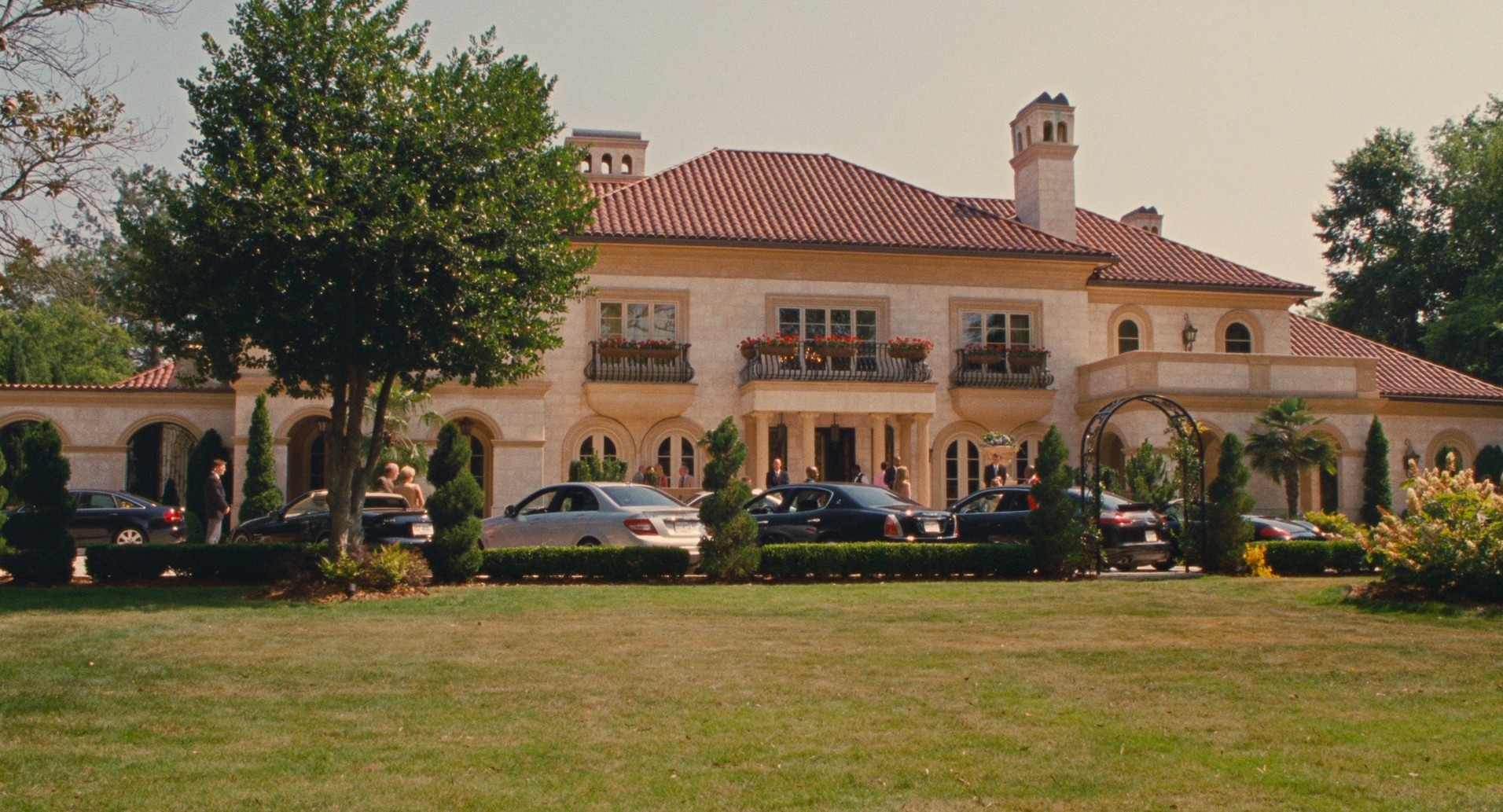 The Three Stooges (2012) —  shot,  lighting