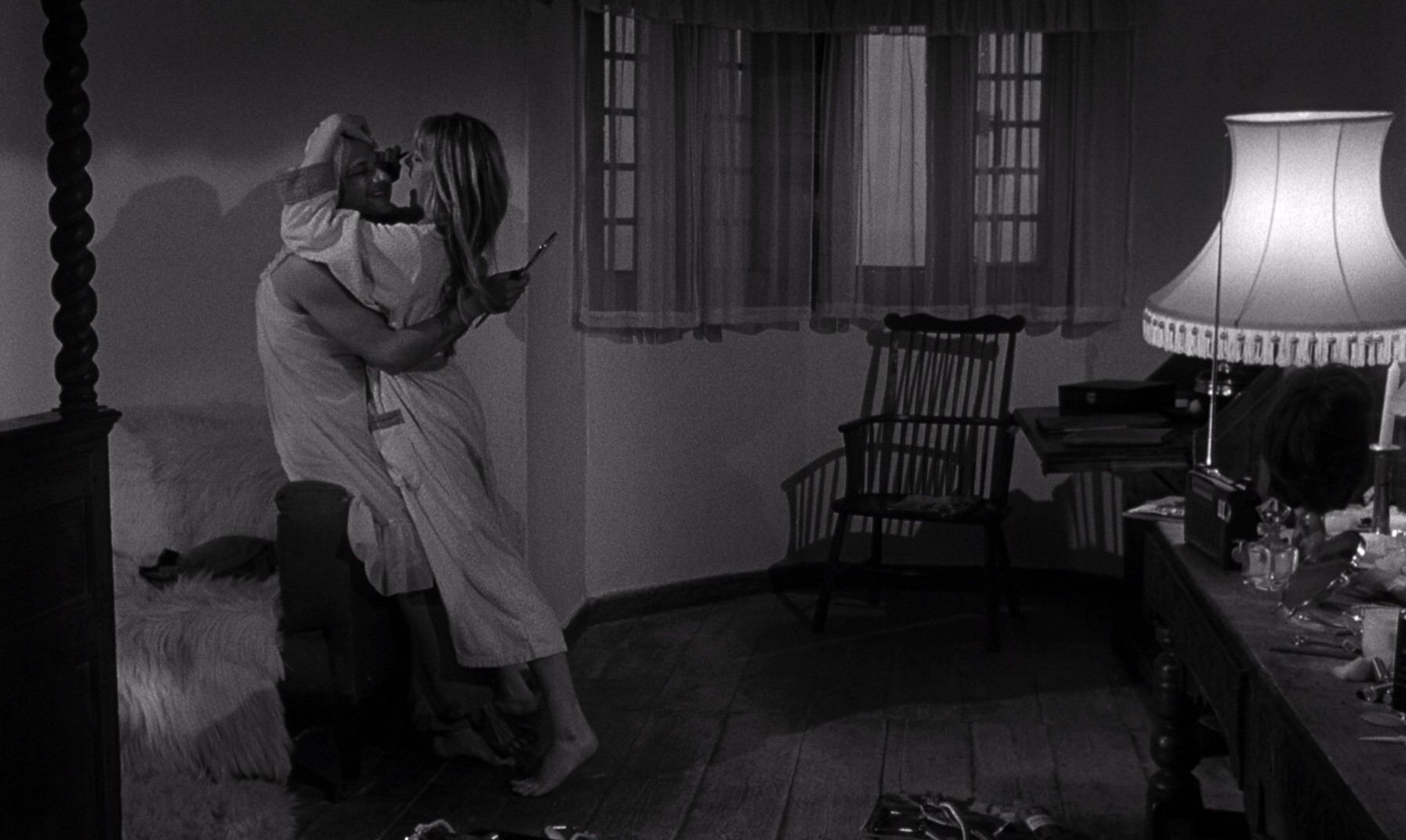 Cul-de-sac (1966) —  shot,  lighting