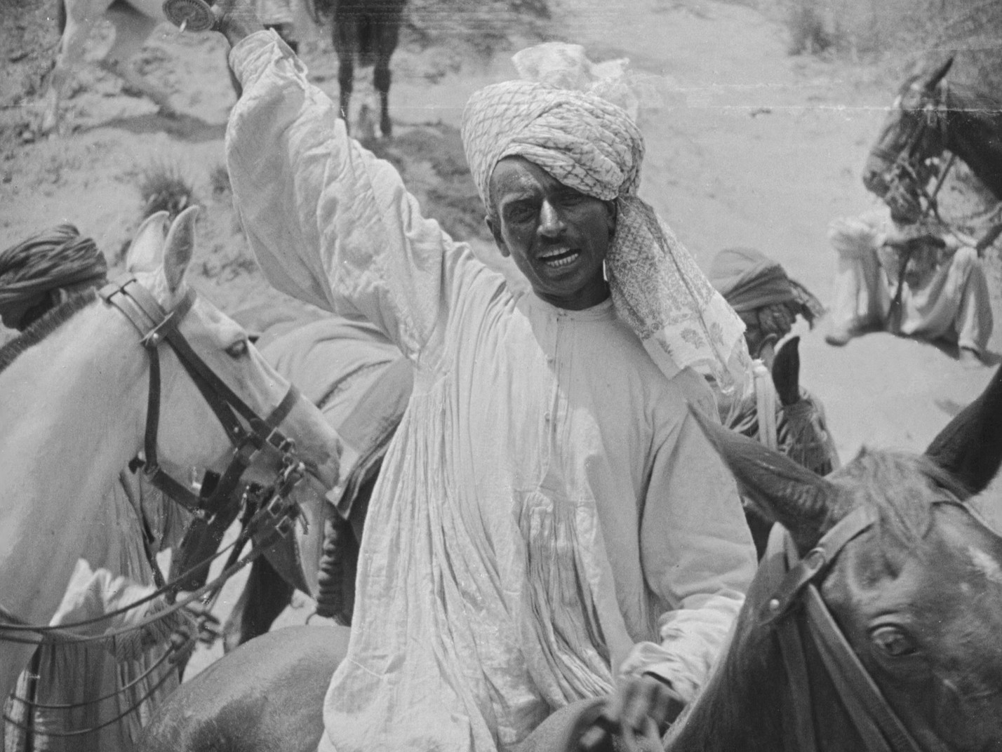 Shiraz (1928) —  shot,  lighting