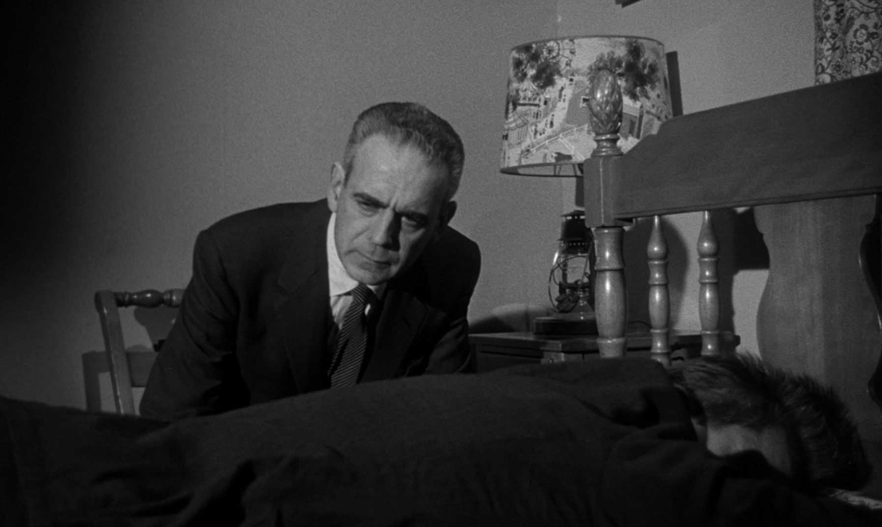 Kiss Me Deadly (1955) —  shot,  lighting