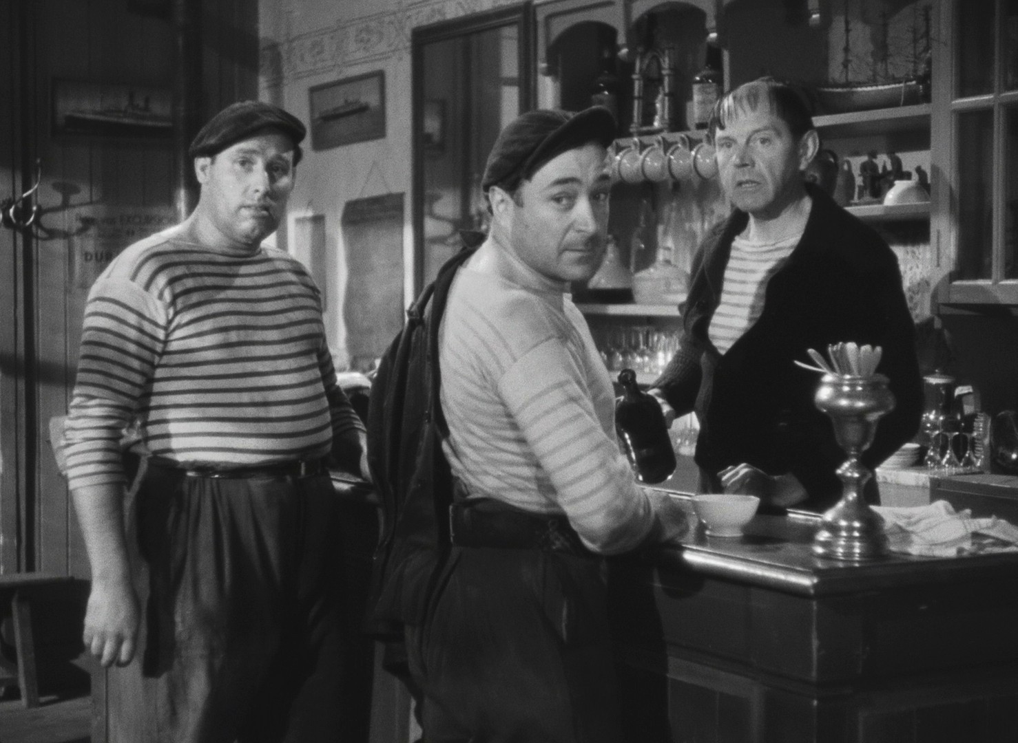 Pattes blanches (1949) —  shot,  lighting