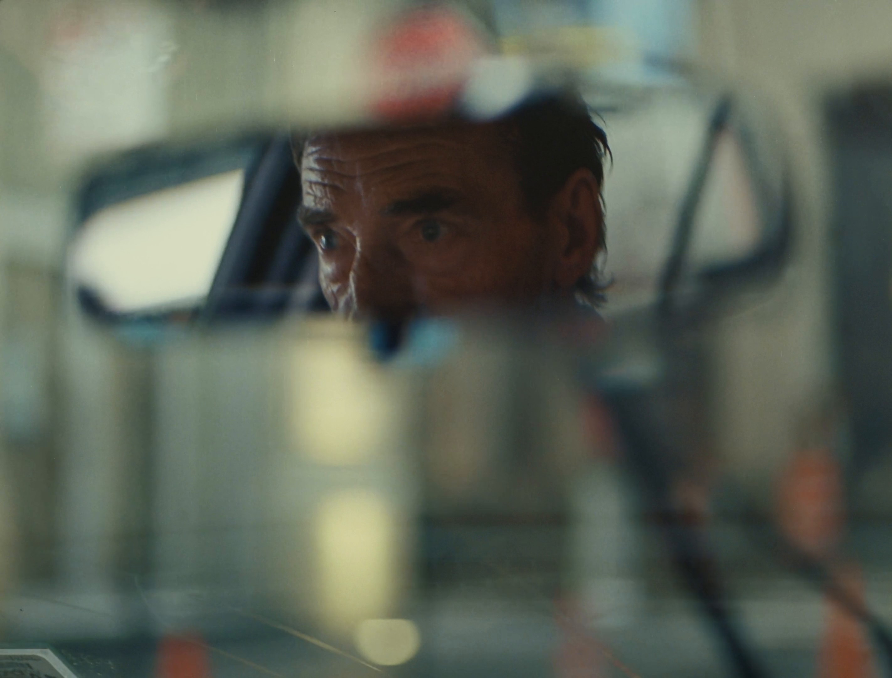 ZARA 'Taxi' (2024) —  shot,  lighting