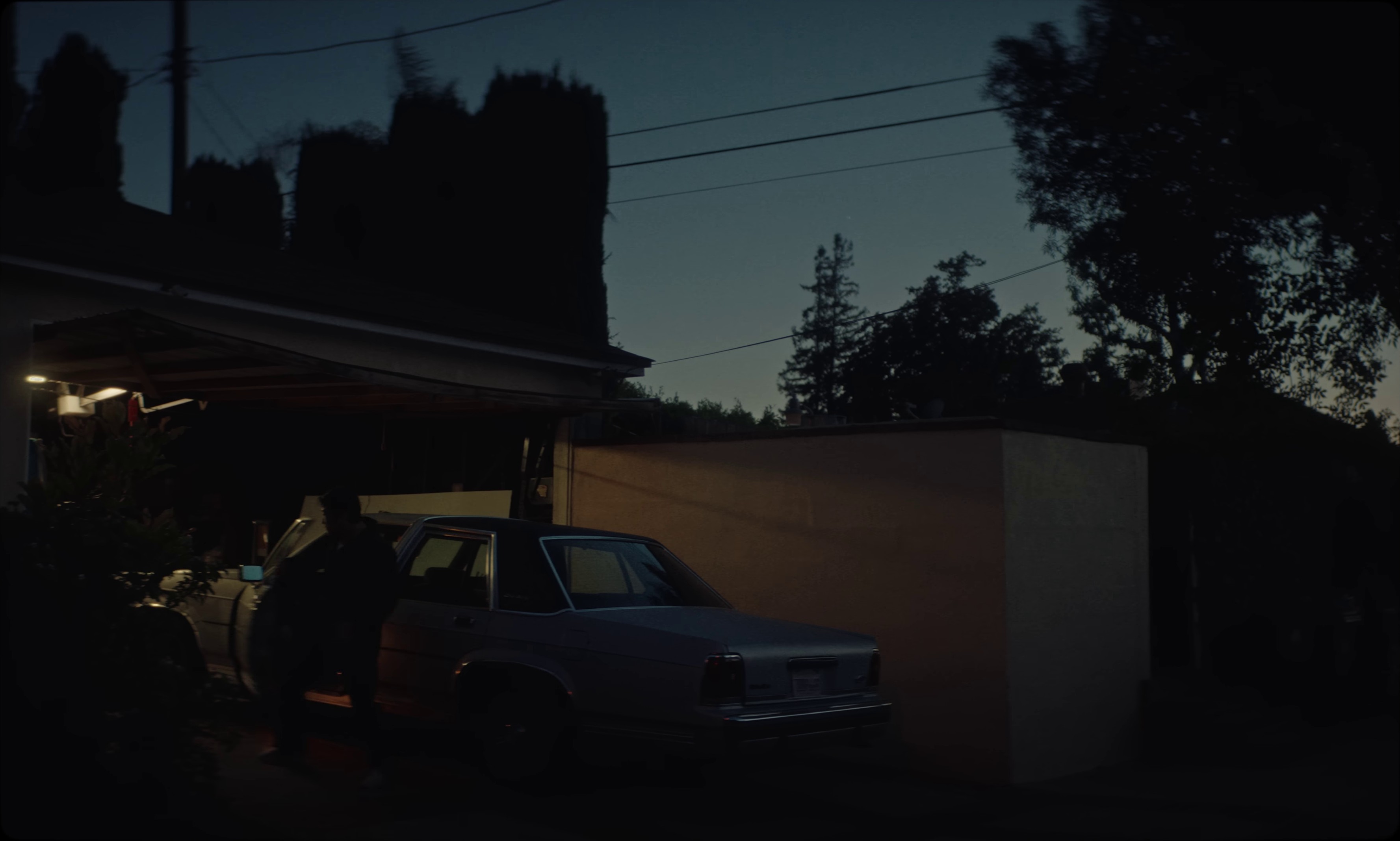 Undertow (2022) —  shot,  lighting