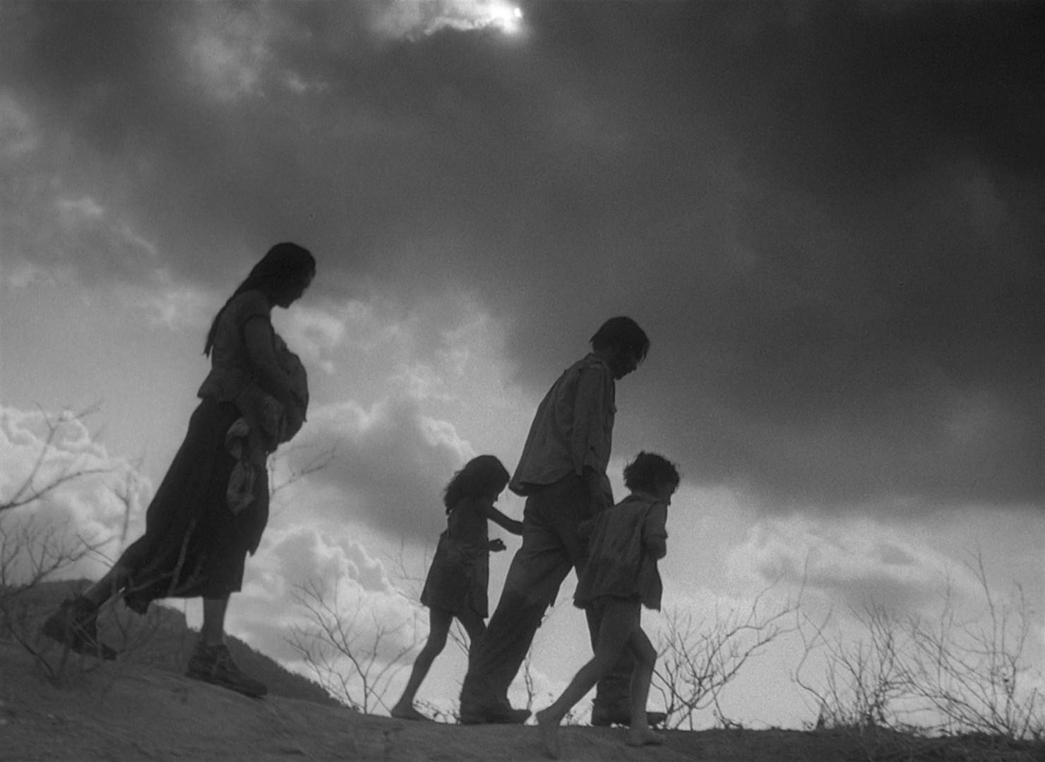 Soy Cuba (1964) —  shot,  lighting