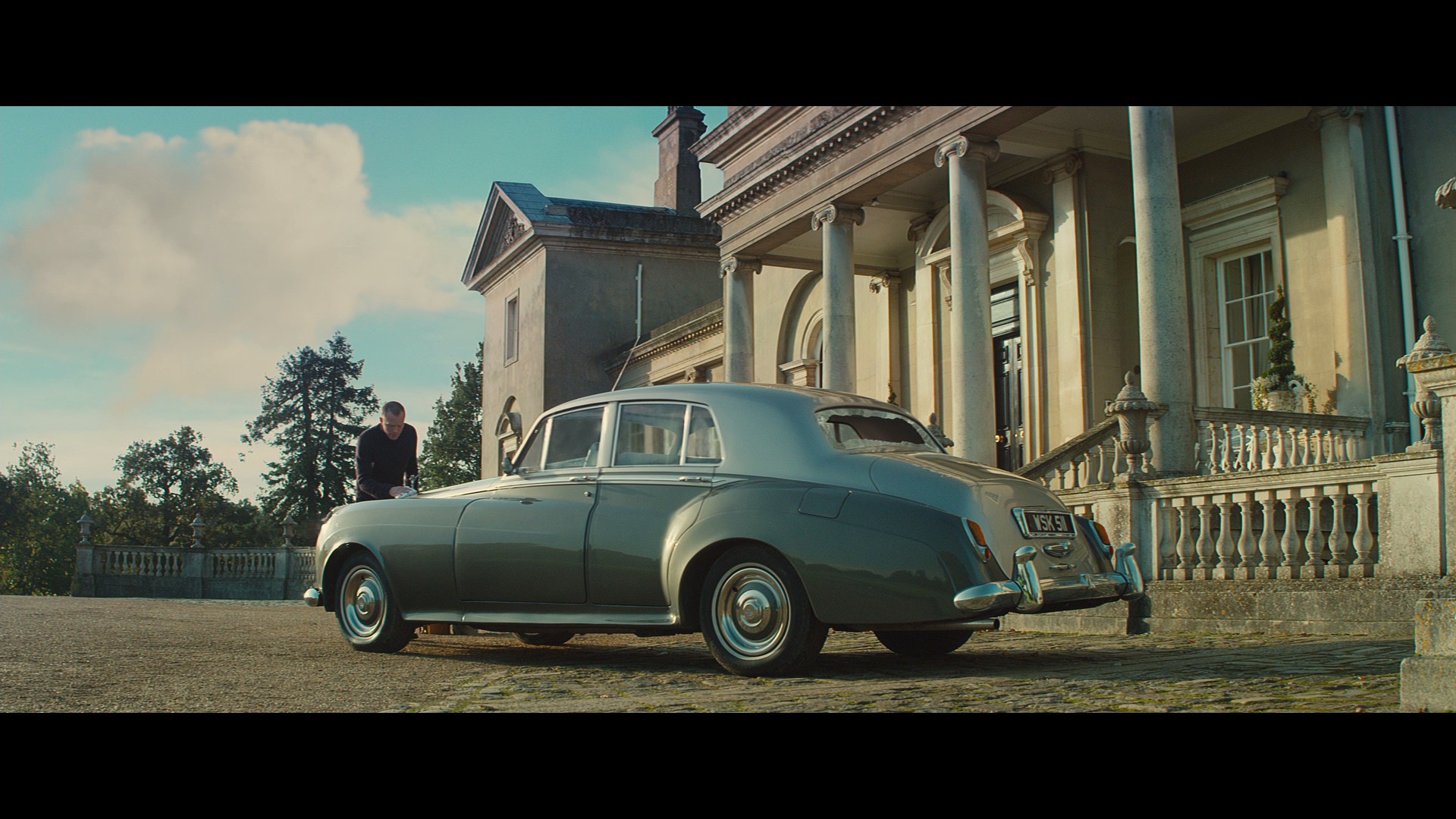 Mortdecai (2015) —  shot,  lighting