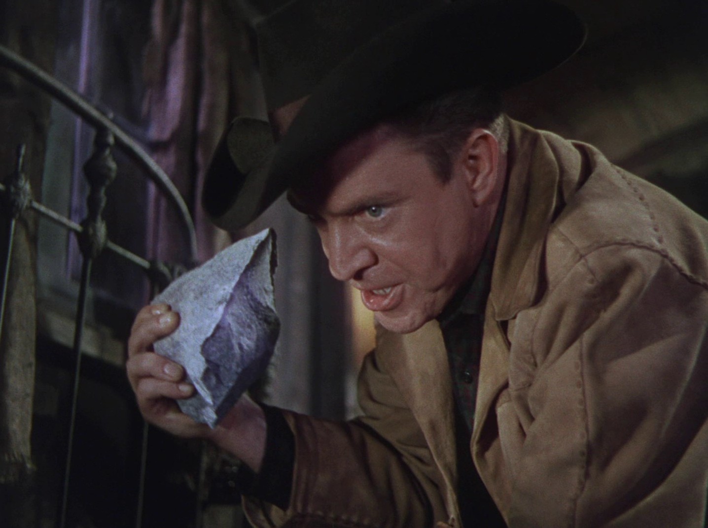 High Vermilion (1951) —  shot,  lighting